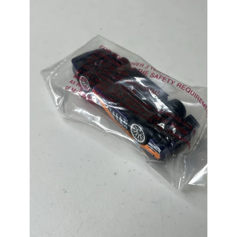 Hot Wheels Custom Corvette 98 Bonus Car Q3 NEw